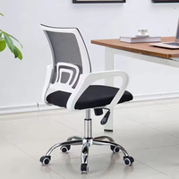 Chaise de bureau ergonomique moderne en maille avec soutien lombaire, chaise pivotante à dossier moyen pour le bureau à domicile