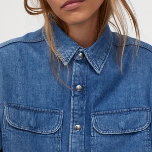Nuovo Design personalizzato all'ingrosso abbigliamento da <span class=keywords><strong>donna</strong></span> 100% cotone Denim <span class=keywords><strong>camicia</strong></span> giacca per <span class=keywords><strong>donna</strong></span> primavera top alla moda <span class=keywords><strong>camicia</strong></span> Casual - Product Image 3
