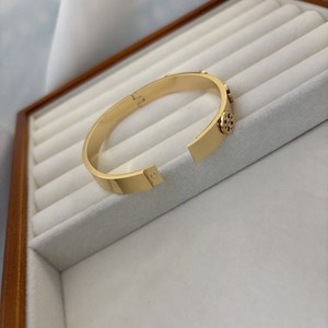 <span class=keywords><strong>Set</strong></span> di Gioielli Designer Coreano di Alta Qualità in Acciaio Inossidabile, Collana, Orecchini, Bracciale con Lettere, Trifoglio e Polki <span class=keywords><strong>per</strong></span> Matrimonio - Product Image 5