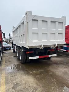 Camion benne SINOTRUK HOWO 6x4 371HP pour travaux lourds à vendre, disponible en version conduite à gauche (LHD) et conduite à droite (RHD) - Product Image 5