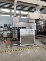Petite machine d'homogénéisation et d'émulsification sous vide 30L/50L à moteur et engrenages, facile à utiliser pour les lignes de production de crèmes cosmétiques pour le visage