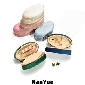 Estuche Organizador de Joyas de Terciopelo Ovalado con Logotipo Personalizado, Mini Estuche Portátil con Cierre para Anillos, Aretes y Collares, Venta al Por Mayor - Product Image 4