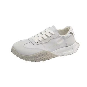 Chaussures décontractées tendance pour femmes 2026, fabriquées en Chine, respirantes, sportives, à semelle épaisse antidérapante, rehaussantes, pour l'automne/le printemps/l'été - Product Image 6