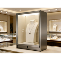 Vitrine de magasin de détail moderne de luxe avec éclairage LED, en acier inoxydable, sur mesure, professionnelle, suspendue