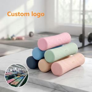 Haltères en silicone écologiques personnalisables de 3 lb pour la maison, le yoga, le Pilates et le remodelage corporel – Poids d'exercice silencieux et antidérapants - Product Image 1
