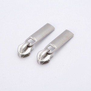 Kustom Logo terukir 3 # logam sangat tahan korosi Tote perangkat keras ritsleting kepala tarik tombol Loop untuk dompet tas - Product Image 5