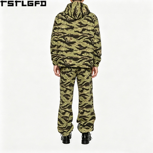 Veste en jean à panneaux OEM/ODM, motif camouflage rayé tigre, à capuche, épaisse, style streetwear, vêtement d'extérieur hybride, vente en gros - Product Image 2