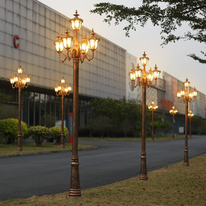 Lámpara de Jardín Exterior de Hierro con Poste, Pantalla de Vidrio LED, 2700K Blanco Cálido, A19, No Desmontable, AC 220V, IP66, Sensor de Movimiento, Solar - Product Image 6