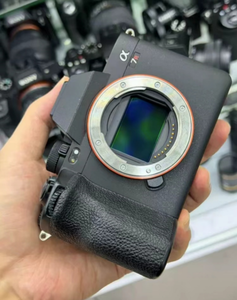 กล้องมิเรอร์เลสฟูลเฟรมระดับไฮเอนด์ A7R V พร้อมการ์ด SD กล้องวิดีโอ 4K รุ่น A7R5 ของแท้ - Product Image 3