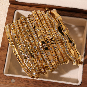 Yüksek Kalite Paslanmaz Çelik Altın Kaplama Parlak Bilezik Kararmayan Kübik Zirkon Bileklik Kadınlar İçin Parlak Takı - Product Image 3