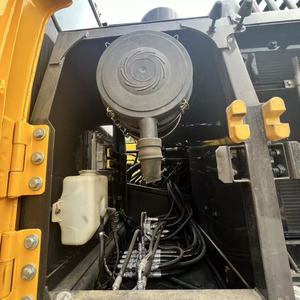 Excavatrice sur chenilles VOLVO EC240 d'occasion, 24 tonnes, matériel de construction, 90% neuve, VOLVO EC240, excavatrice moyenne, bon moteur et pompe - Product Image 4