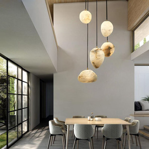 TYSON Lustres décoratifs d'intérieur à suspension sphérique irrégulière avec télécommande - Product Image 2