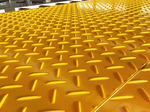 Le tapis <span class=keywords><strong>de</strong></span> protection pour routes <span class=keywords><strong>de</strong></span> construction en extérieur est résistant aux basses températures et au vieillissement - Product Image 4