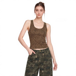 Camiseta sin mangas con estampado de leopardo para mujer, top corto de punto elástico para fitness y entrenamiento - Product Image 4