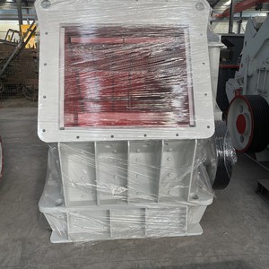 Trituradora de Piedra Pequeña MH L-CX110 en Oferta, Motor Diésel para Construcción y Minería, Componentes de Acero, Rodamiento de Engranajes, Mineral Principal - Product Image 3