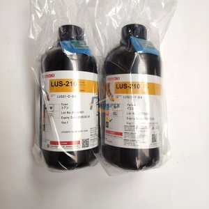 Tinta UV de Alta Flexibilidad Resistente a las Grietas para Materiales Plásticos Flexibles de PVC y PET, Tinta UV LUS-210 - Product Image 3