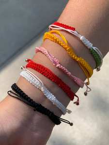 Bracelet en cuivre vierge marie, bracelet en zircon coloré tissé à la main, bijoux de niche et noeud plat à la mode - Product Image 3