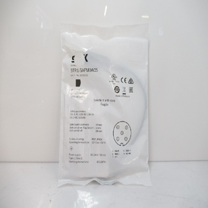 ตัวควบคุมการเขียนโปรแกรม PLC STR1-SAFMOAC5 1069565 สวิตช์นิรภัยแบบไม่สัมผัส - Product Image 1