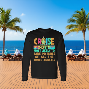Camiseta de manga larga Cruise Crew, la más probable de tomar fotografías de animales con toallas - Product Image 3