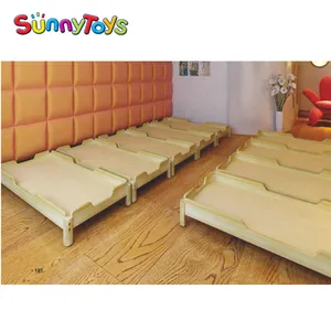 Stackable bed daycare kids furniture wooden princess bed