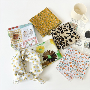 Foulard Quadrato in Cotone con Stampa Floreale e <span class=keywords><strong>a</strong></span> Pois per Donna, <span class=keywords><strong>Fascia</strong></span> per <span class=keywords><strong>Capelli</strong></span>, Sciarpa per il Collo - Product Image 3