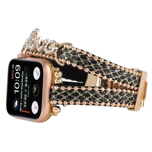 Mode rétro <span class=keywords><strong>amour</strong></span> Bracelet en cuir pour Apple Watch 7 6 5 bande bijoux faits à la main bracelet pour iWatch bracelet en cuir 41mm 45mm - Product Image 5