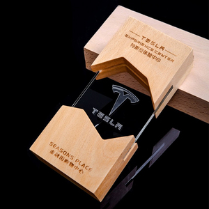 جوائز من خشب صلب زجاجي رخيص بالجملة محفور عليها كريستال مُعتمد جوائز تذكارية للشركة في الاجتماع السنوي - Product Image 6