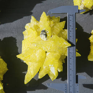 Espécimen de Cristal Natural en Bruto, <span class=keywords><strong>Piedra</strong></span> de <span class=keywords><strong>Azufre</strong></span> Amarillo, Forma Irregular de Alta Calidad, Decoración Coleccionable para el Hogar - Product Image 5