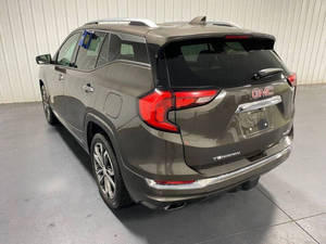 รถ SUV ปี 2019 รุ่น Terrain 4x4 Denali 4 ประตู พวงมาลัยซ้าย เบาะหนัง ไฟหน้า LED ระบบควบคุมอุณหภูมิอัตโนมัติ สภาพดีเยี่ยม - Product Image 2