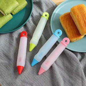 Usse ปากกาตกแต่งเค้กซิลิโคน4ชิ้นสำหรับตัวหนังสือบน<span class=keywords><strong>เค้ก</strong></span>เครื่องมืออบ<span class=keywords><strong>เค้ก</strong></span>ครีมสำคัญ - Product Image 5