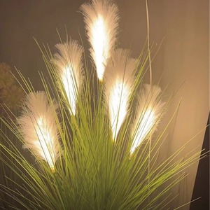 Lámpara LED de Jardín con 5 Cabezas, IP65 Impermeable, para Exteriores - Product Image 2