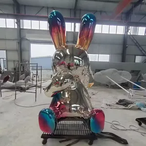 Fabrika özel karikatür tavşan heykel toptan sıcak hediye dekore edilmiş oturma odası fiberglas tavşan heykel duvar süslemeleri