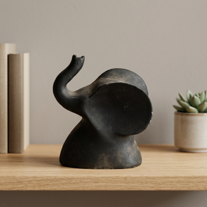 Sculpture d'éléphant en bois artisanale, écologique et durable, finition noire mate, style moderne du milieu du siècle, décoration rustique pour la maison |   OEM - Product Image 3