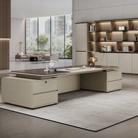 Ensemble de bureau de direction de luxe haut de gamme avec lampe de bureau, table de direction simple et moderne en bois et chaise écologique pour président