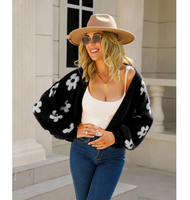 Cardigan élégant et tendance pour jeunes femmes, en tricot avec motif floral en intarsia et fourrure de lapin duveteuse, col en V profond