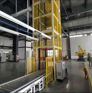 Op Maat Gemaakte Elektrische Lift Heen En Weer Bewegende Verticale Transportband Voor Voedselbehandelingsoplossing Voor Magazijnfabrieken Staal - Product Image 4