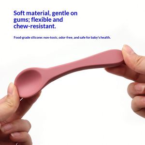 Juego de Alimentación para Bebés de Silicona 100% Personalizado, Libre de BPA, con Plato y Cucharas - Product Image 4