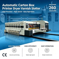Machine d'impression, de rainurage et de découpe flexographique pour carton ondulé avec vernissage et séchage à l'encre aqueuse