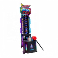 Machine de jeu d'arcade à monnayeur, type 'Hit Hammer', avec test de force et récompense par tickets