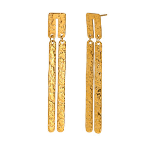 Boucles d'oreilles pendantes minimalistes en acier inoxydable martelé pour femme, motif rayé long, plaqué or 18 carats - Product Image 6