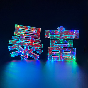 Letrero LED con Pantalla de Caracteres RGB a Todo Color, Transmisor, de Pie para Interiores, para Bares, KTV y Eventos - Product Image 1