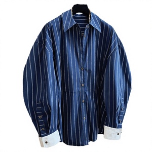 Chemisier décontracté d'automne en polyester non tissé à rayures, coupe droite, col rabattu, teint en fil, épaules tombantes pour femme - Vente en gros pour boutiques - Product Image 2