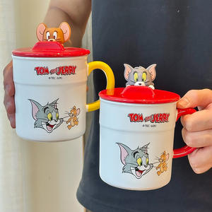 Taza de Cerámica de Tom y Jerry con Tapa y Asa, Diseño de Dibujos Animados para Niños y Adultos, Taza para Café o Té, Regalo Verano 2025 - Product Image 1