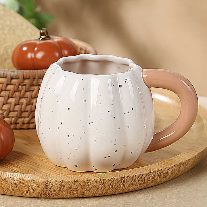 Reactive Personalized Restaurant Home Speckled Glaze Porcelain Mug Pumpkin Shape Tea Pot Set with Cups for Tea