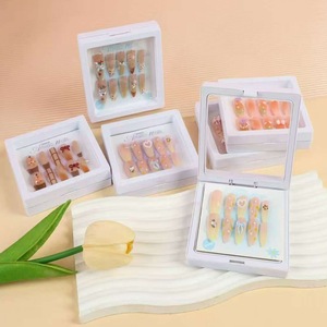 Ongles artistiques, faux ongles portables, longueur moyenne, acrylique, pour femmes et enfants, motifs aléatoires nœud et ciel étoilé - Product Image 3