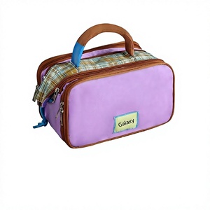 Sac de voyage haut de gamme en tissu Oxford, grande capacité, couleurs contrastées, poignée souple, fermeture éclair portable, pour cosmétiques - Product Image 1