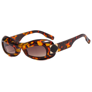 2024 Retro <b>Sunglasses</b> for Women <b>Wrap</b> Around Sun Glasses Outdoor Windproof Thick Frame Trendy <b>Sunglasses</b> - Product Image 2