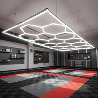Lumière LED hexagonale en nid d'abeille pour garage à bas prix 6500K, livraison rapide, lumière LED de plafond personnalisée, usine en Chine