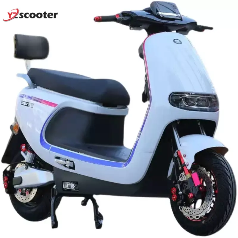Elektrikli Scooter birden fazla renk mevcut 60km/saat 3 yıl garanti pil 2000w