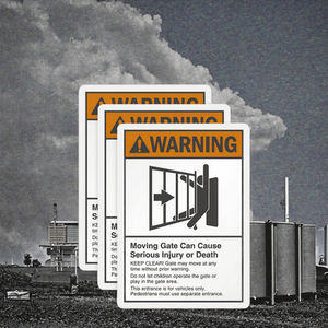 Panneaux de signalisation routière réfléchissants de haute qualité pour portails mobiles, impression sur film réfléchissant de qualité technique, usine du Vietnam - Product Image 3